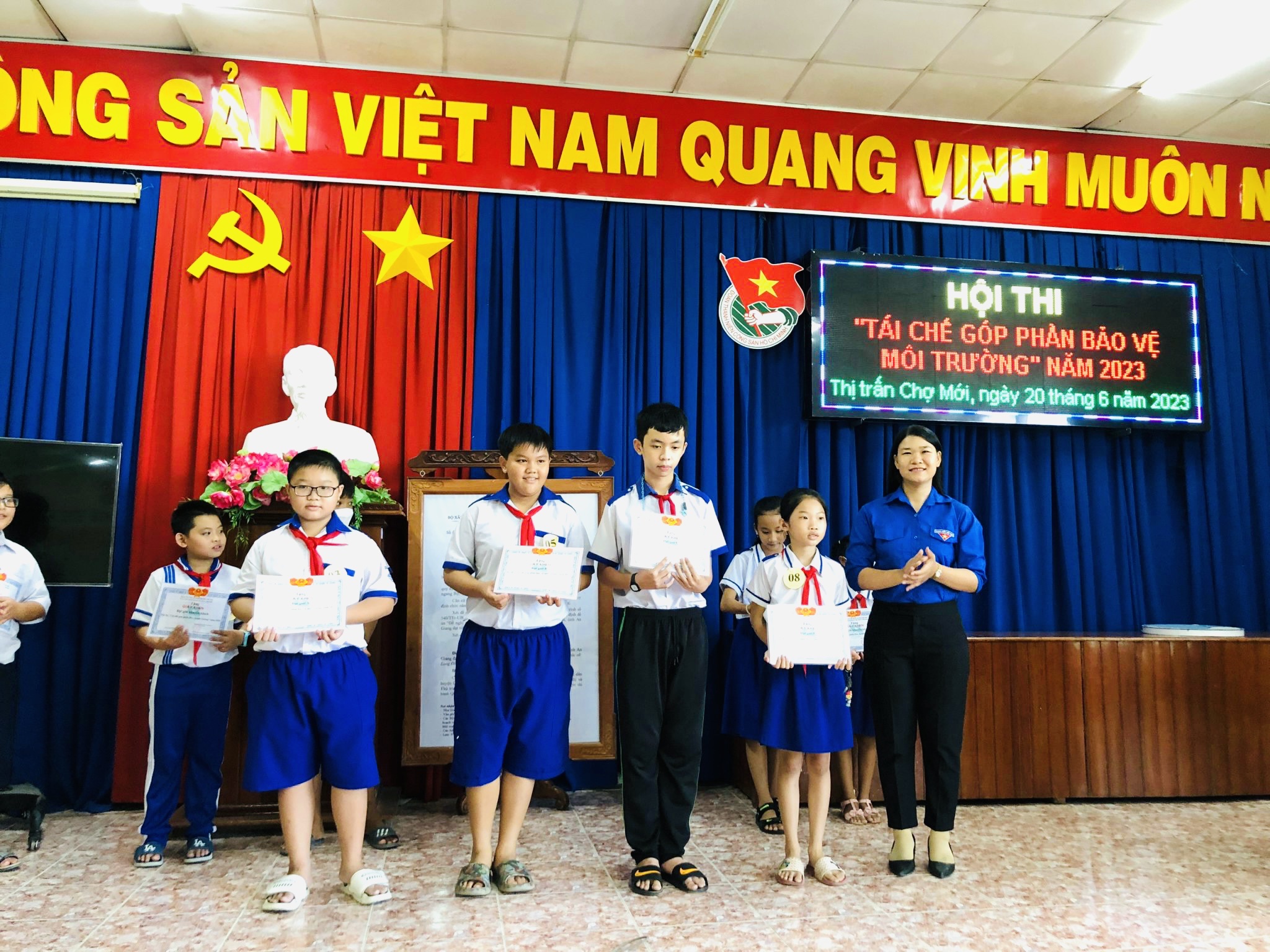 HỘI THI “TÁI CHẾ GÓP PHẦN BẢO VỆ MÔI TRƯỜNG” NĂM 2023