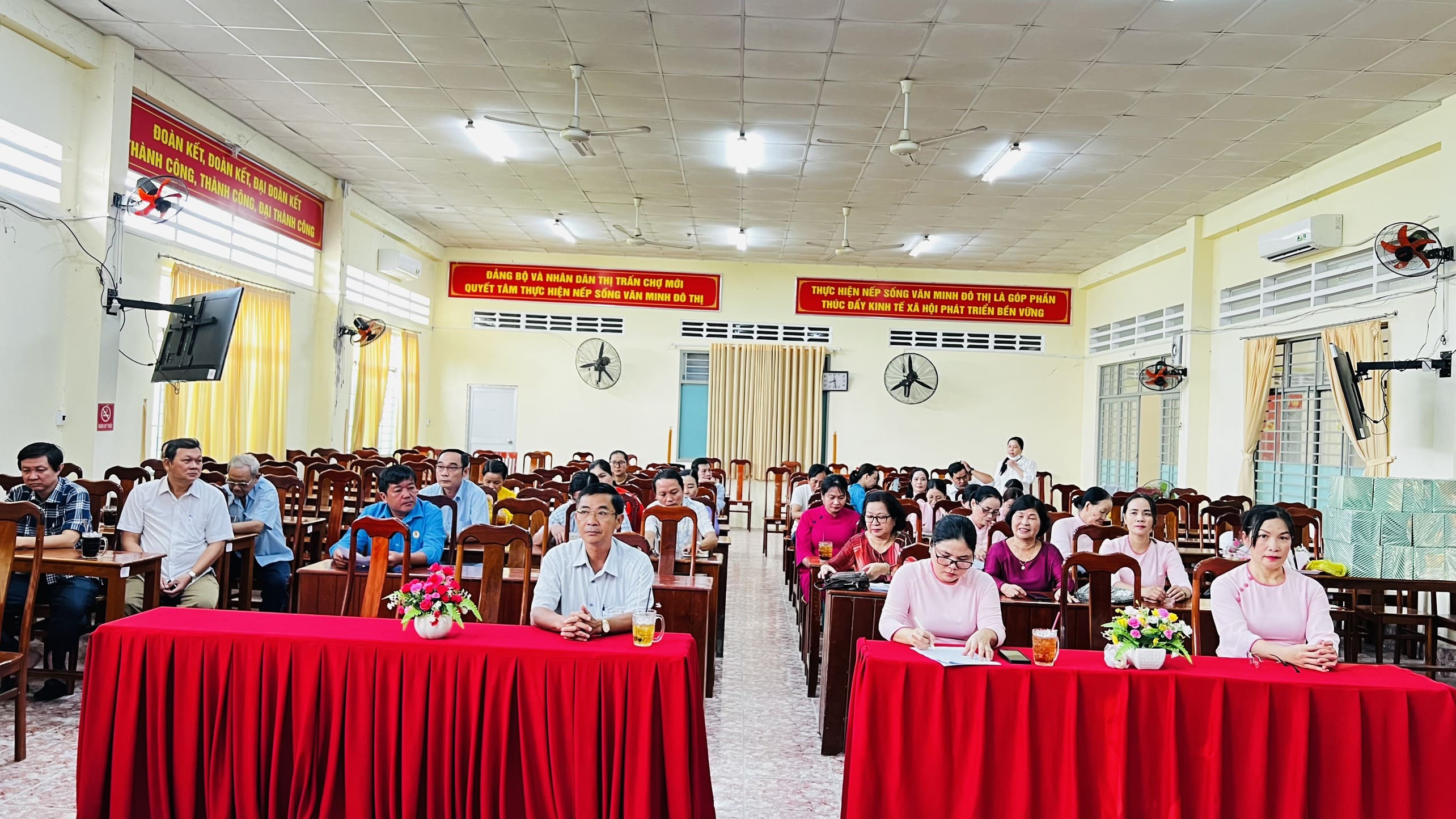 HỌP MẶT KỶ NIỆM 114 NĂM NGÀY QUỐC TẾ PHỤ NỮ (8/3/1910 - 8/3/2024)